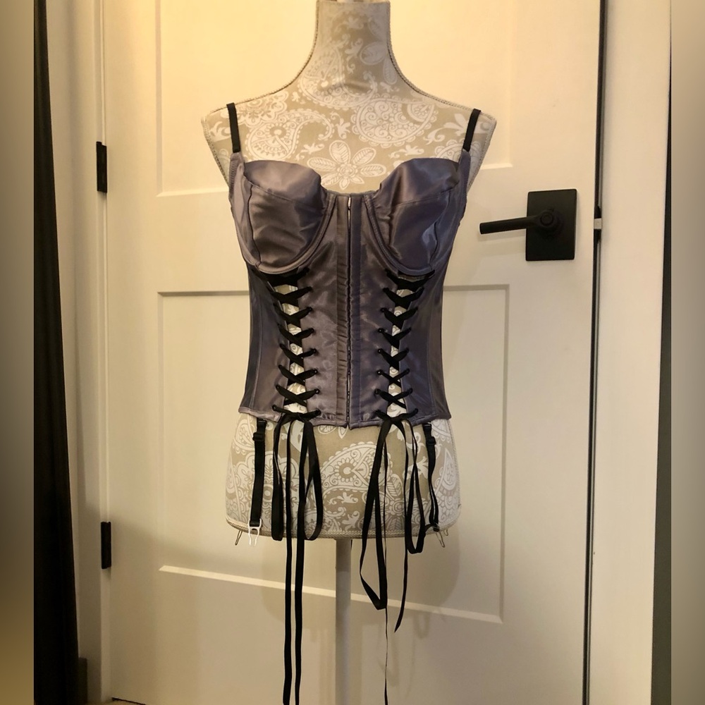 Frederick’s of Hollywood lingerie corset-Steel gray/black ribbon-size 38  SEXY!